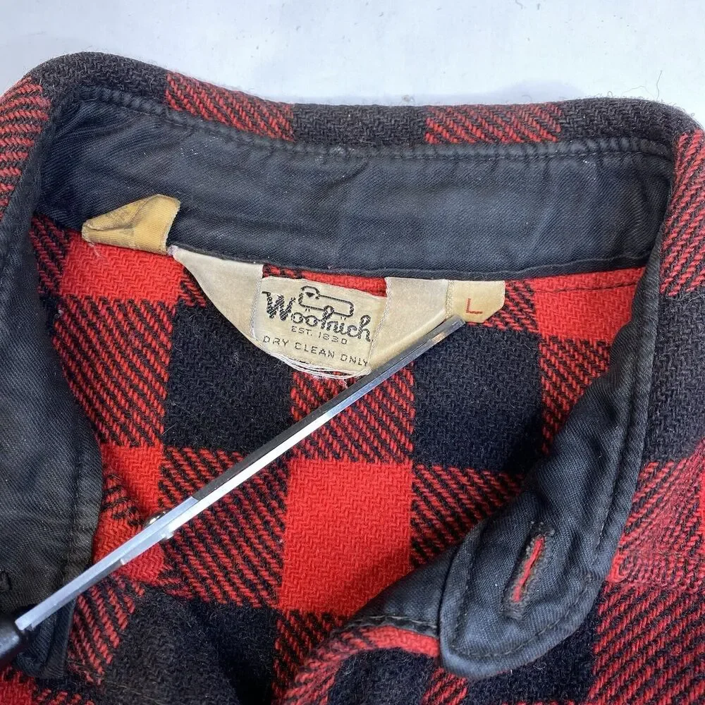 Vintage Woolrich Shirt Wool Shacket Mens L Red Buffalo Plaid Tartan *Flaw